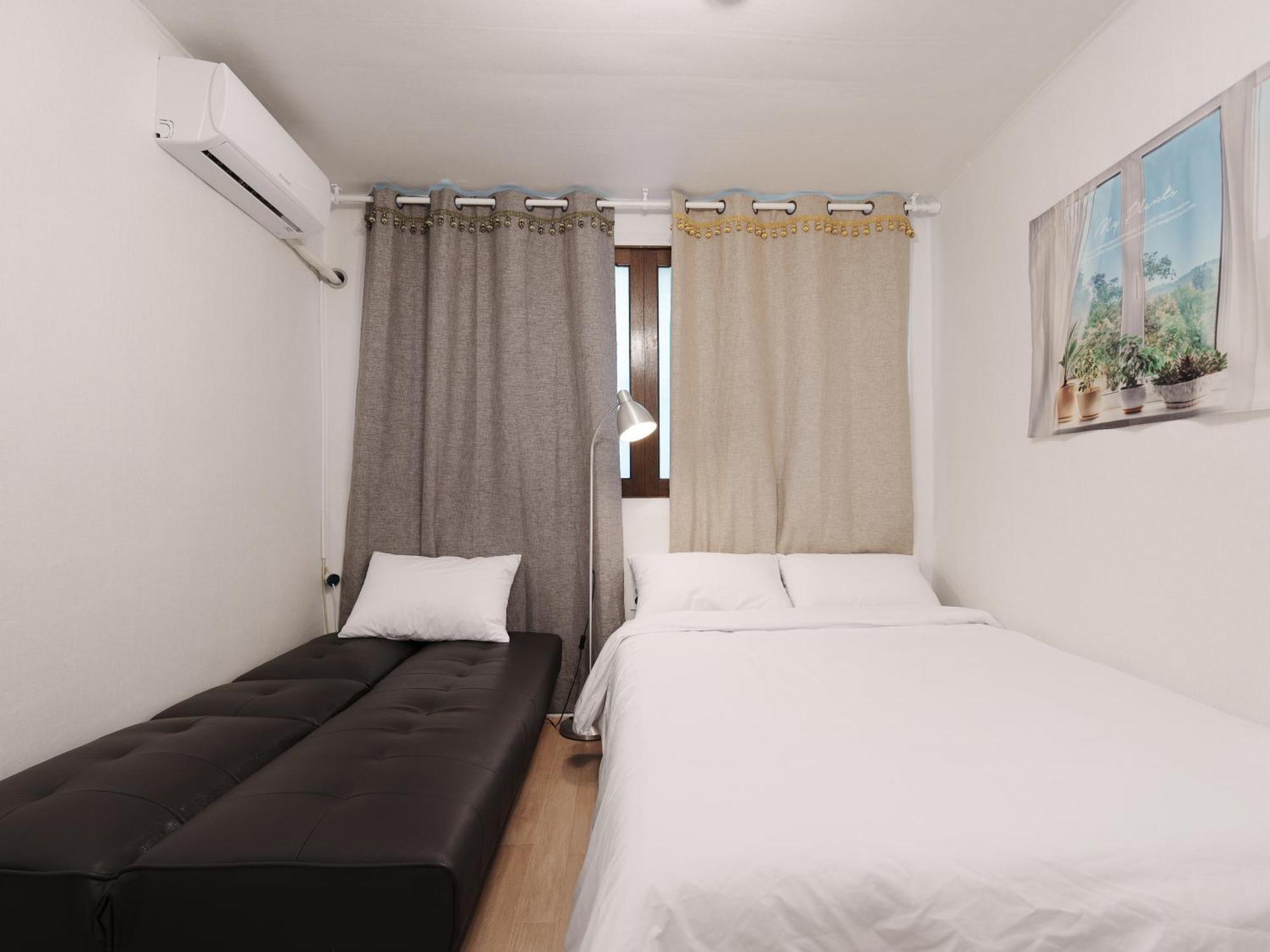 The Hill Apartment *
